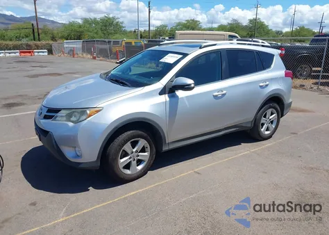 2014 Toyota Rav4 Xle z USA, uszkodzony, nr VIN 2T3RFREV3EW147625